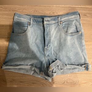 Denim mom short